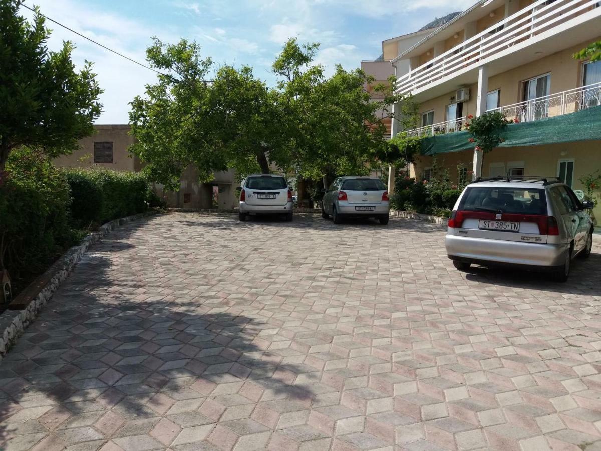 Apartments Boris Omiš Exteriér fotografie